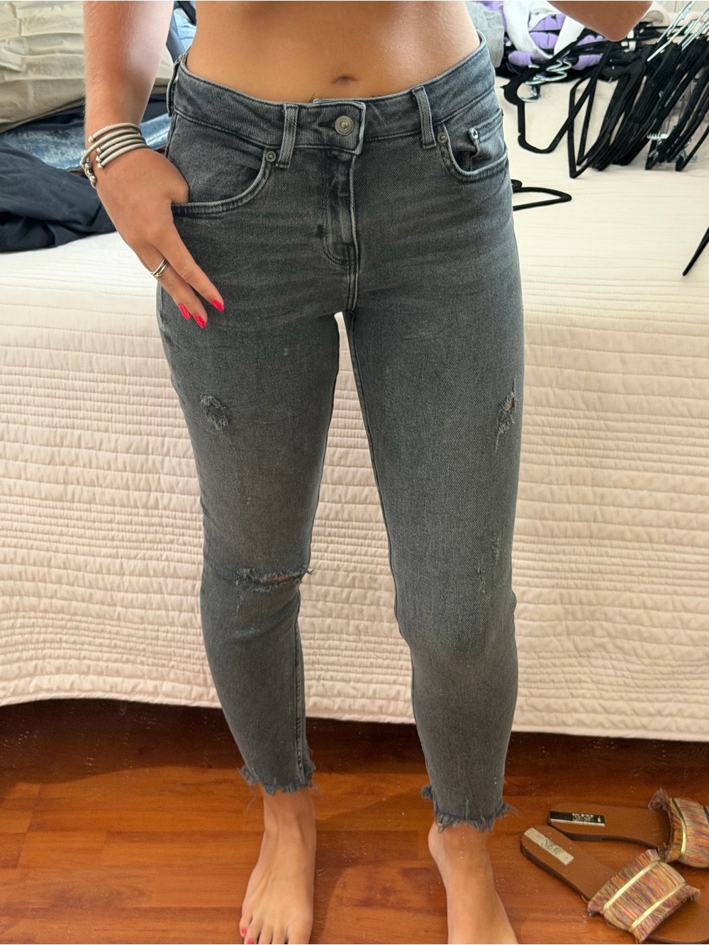Zara Washed Black High-Rise Crop Skinny Jeans